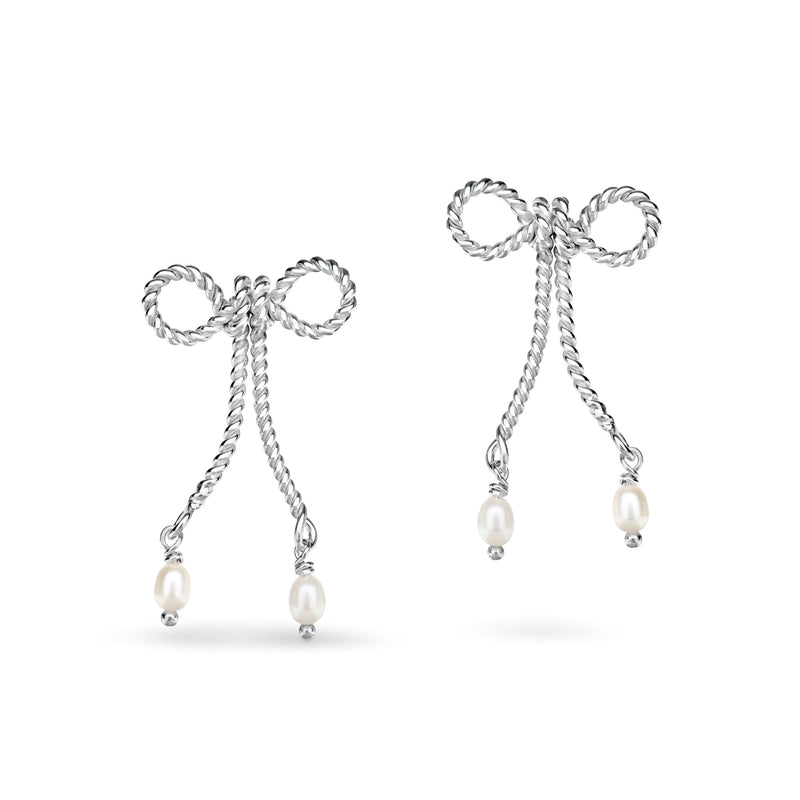 Bow Studs with Pearl