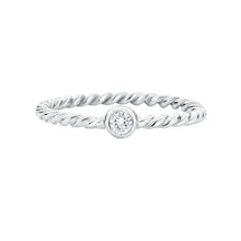 Thread ring with .25ct diamond